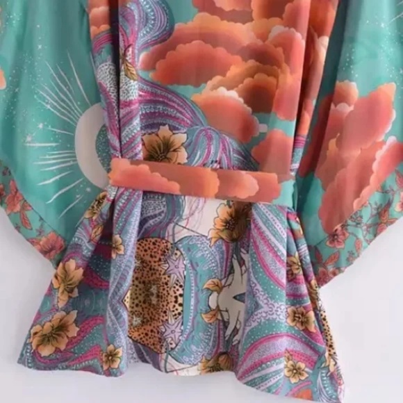 Green Cosmic Galaxy Moon Boho Short Kimono Coverup Robe - Picture 8 of 11